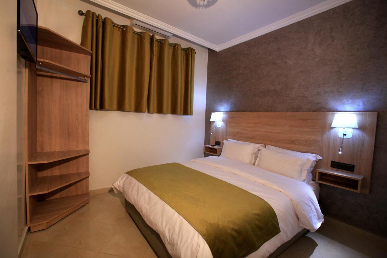 Hotel Ichbilia فندق اشبيلية Маракеш Екстериор снимка